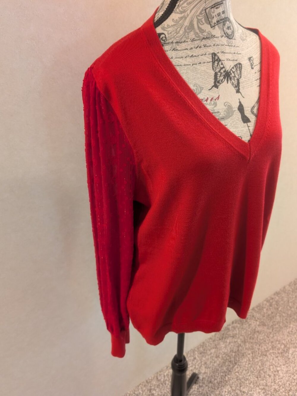 Tommy Hilfiger Red V Neck Swiss Dot Sheer Sleeve Sweater XL Women's - Picture 3 of 8